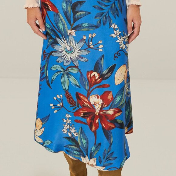 Blue Surreal Flowers Lenzing™ Ecovero™ Midi Skirt - Picture 2 of 8